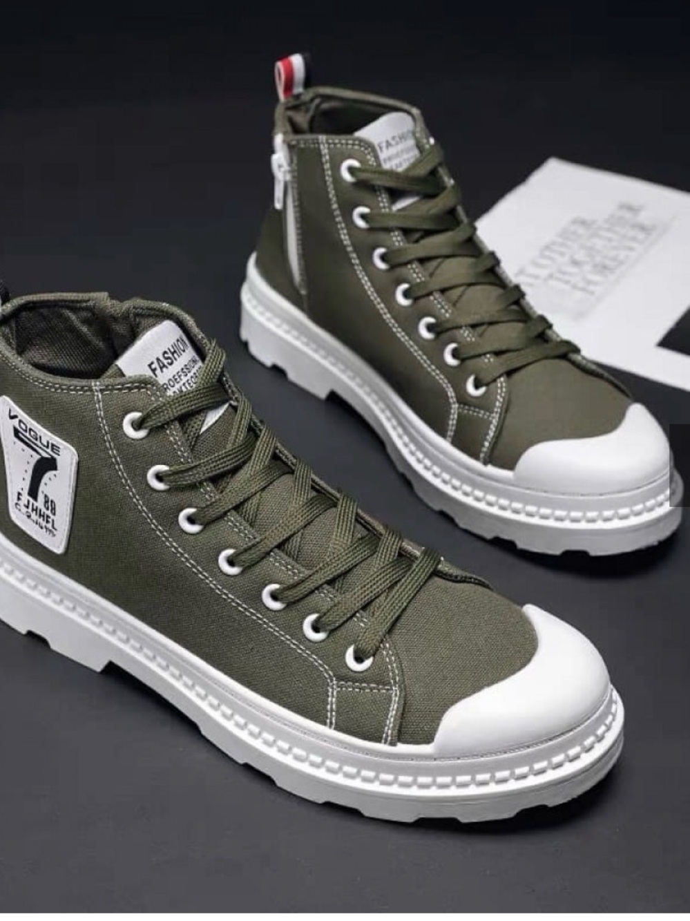 Fashionable green men's sports shoes  Model: ZAP00083 Sz 10